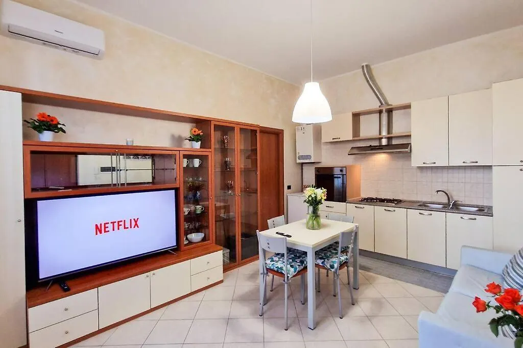 A 5 Minuti Metro M2 Milano Casa Nella Corte Cologno Monzese Italy